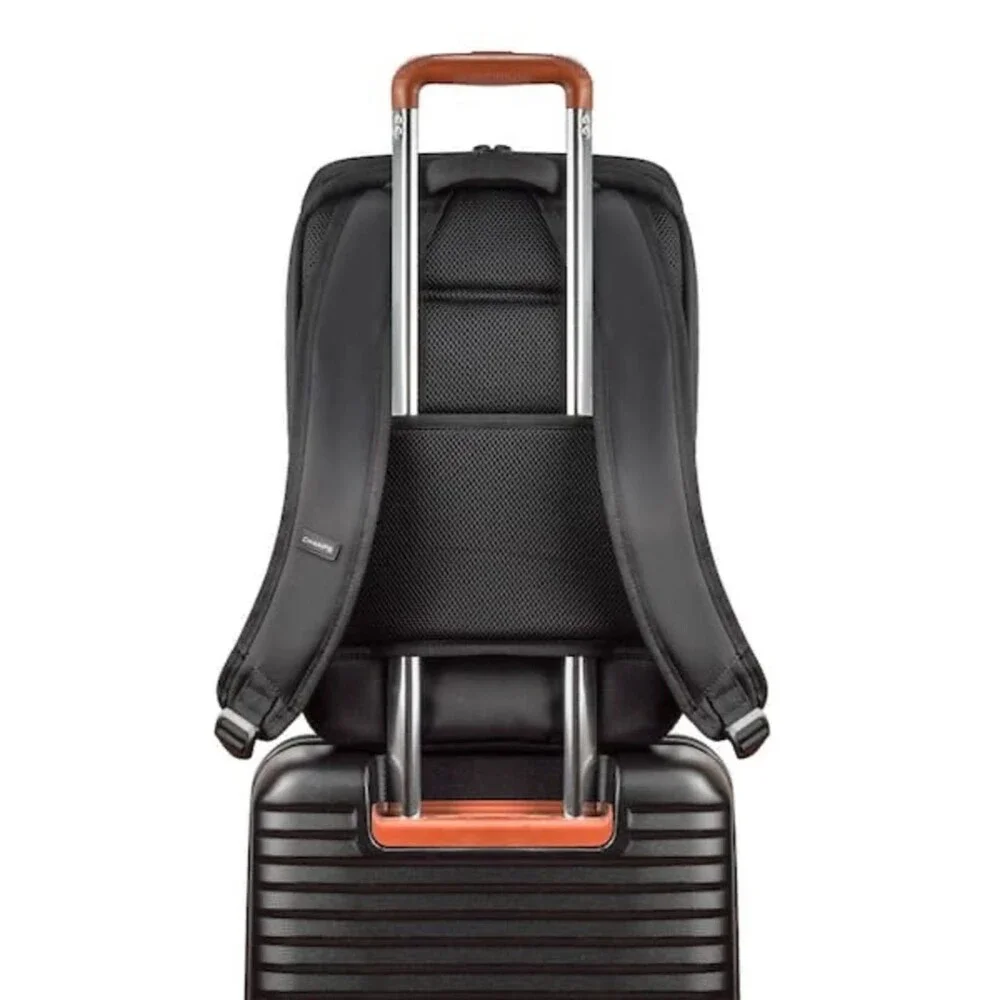 Champs sleek versatile